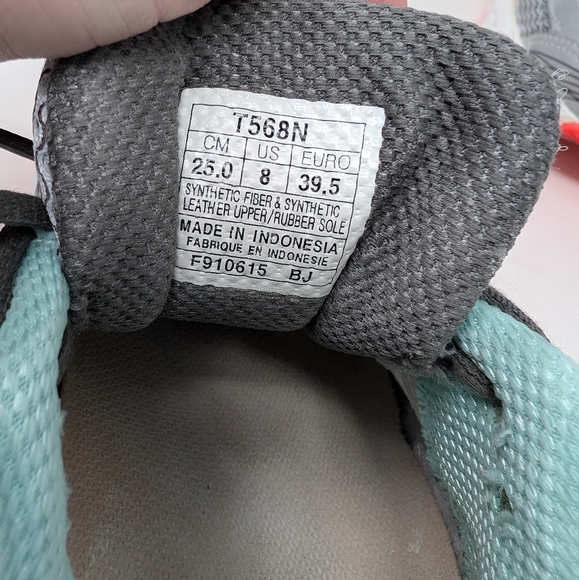 Women's athletic sneakers, size 8 from Asics. Silver, coral and teal - Picture 8 of 9